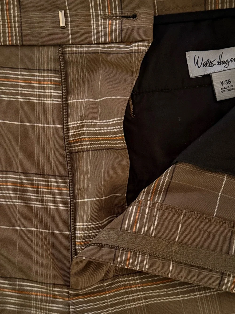 Men’s Walter Hagen Brown Plaid with White and Orange Flat Front Golf Shorts